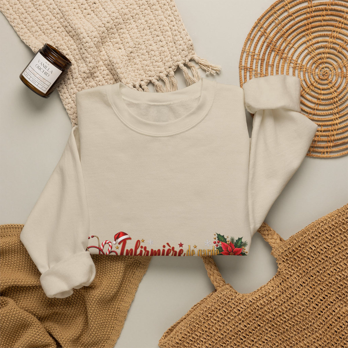 Holiday Nurse Crewneck Sweatshirt — 'Infirmière en Fêtes' Christmas Nursing Gift